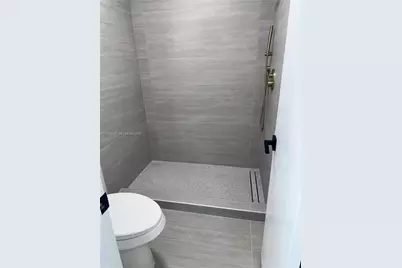 [Address not provided], Miami, FL 33187 - Photo 12