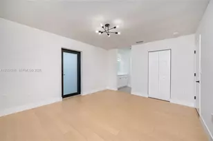 [Address not provided], Miami, FL 33187 - Photo 10