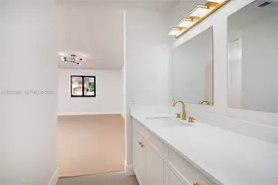 [Address not provided], Miami, FL 33187 - Photo 14