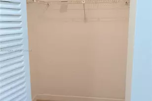 711 N Pine Island Rd, Plantation, FL 33324 - Photo 14