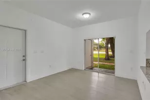 2421 NW 96th Terrace, Pembroke Pines, FL 33024 - Photo 6