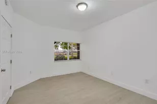 2421 NW 96th Terrace, Pembroke Pines, FL 33024 - Photo 24