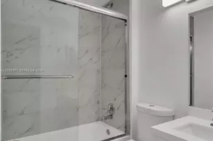 2421 NW 96th Terrace, Pembroke Pines, FL 33024 - Photo 22