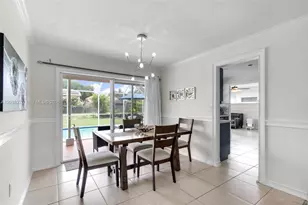 9624 NW 19th Pl, Sunrise, FL 33322 - Photo 6