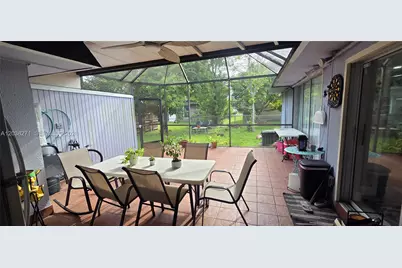 7907 NW 73rd Ave, Tamarac, FL 33321 - Photo 22