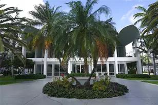 482 NW 165th St Rd, Miami, FL 33169 - Photo 36