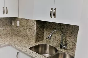 8255 SW 152nd Ave, Miami, FL 33193 - Photo 10
