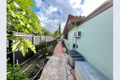 9601 SW 66th St, Miami, FL 33173 - Photo 60
