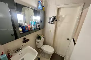 9601 SW 66th St, Miami, FL 33173 - Photo 48