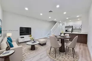 4412 Woodland Cir, Tamarac, FL 33319 - Photo 2