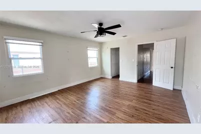 1031 Hollywood Blvd, Hollywood, FL 33019 - Photo 14