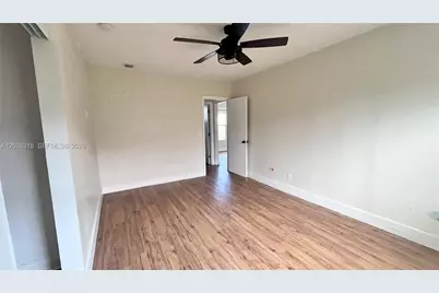 1031 Hollywood Blvd, Hollywood, FL 33019 - Photo 20