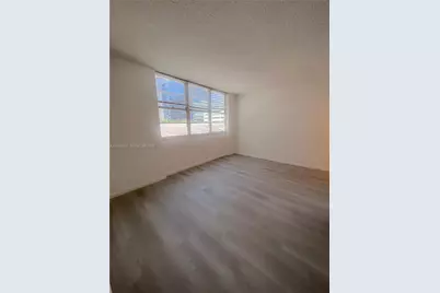 801 Brickell Bay Dr #364, Miami, FL 33131 - Photo 12
