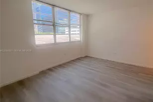 801 Brickell Bay Dr, Miami, FL 33131 - Photo 12