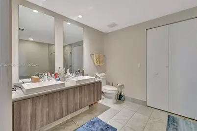 801 S Miami Ave #2205, Miami, FL 33130 - Photo 10