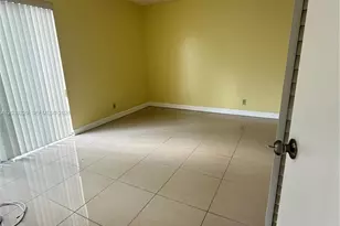 8740 N Sherman Cir, Miramar, FL 33025 - Photo 10