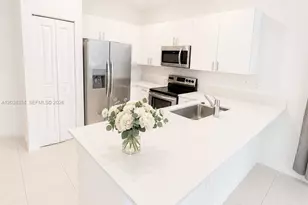 11935 SW 246 Terrace, Miami, FL 33032 - Photo 2