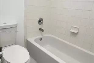 22721 SW 88th Pl, Cutler Bay, FL 33190 - Photo 18