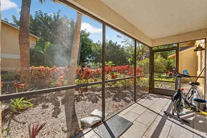 3053 N Oakland Forest Dr #103, Oakland Park, FL 33309 - Photo 16