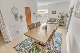 311 NW 95th St, Miami, FL 33150 - Photo 8