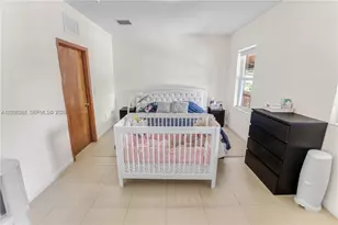 311 NW 95th St, Miami, FL 33150 - Photo 14