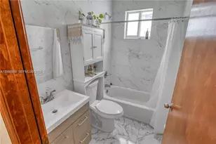 311 NW 95th St, Miami, FL 33150 - Photo 10
