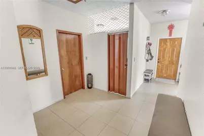 311 NW 95th St, Miami, FL 33150 - Photo 4