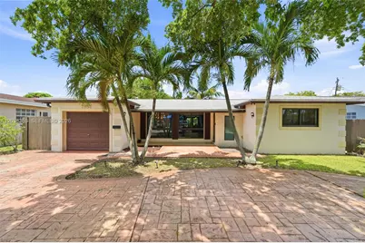 7953 Venetian St, Miramar, FL 33023 - Photo 1