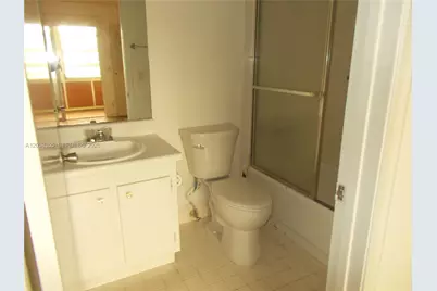 1301 SW 135th Ter #309J, Pembroke Pines, FL 33027 - Photo 28