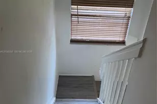 2321 Mariner Ct, Fort Lauderdale, FL 33312 - Photo 8