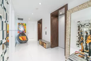 1100 Biscayne Blvd, Miami, FL 33132 - Photo 10