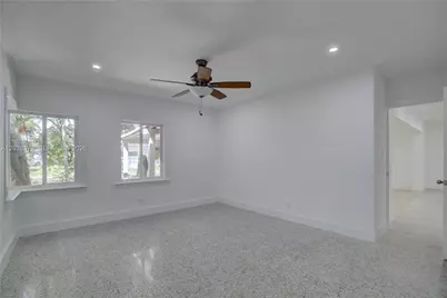 616 SW 11th Ct, Fort Lauderdale, FL 33315 - Photo 30