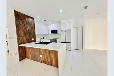 9425 NW 47th Ter, Doral, FL 33178 - Photo 6