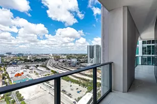 1000 Biscayne Blvd, Miami, FL 33132 - Photo 38