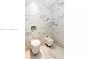 1000 Biscayne Blvd, Miami, FL 33132 - Photo 32