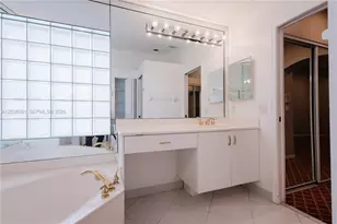 7577 Caprio Dr, Boynton Beach, FL 33472 - Photo 18