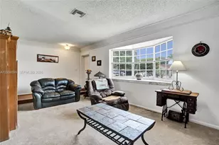 8529 NW 20th Ct, Coral Springs, FL 33071 - Photo 10