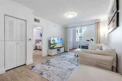 17100 N Bay Rd #1414, Sunny Isles Beach, FL 33160 - Photo 4