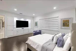 11390 SW 30th St, Miami, FL 33165 - Photo 24