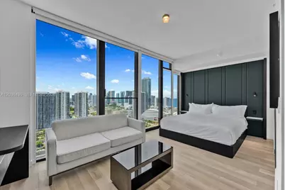 20 NE 11th St #3105, Miami, FL 33132 - Photo 36