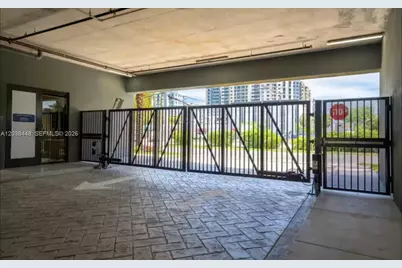 2201 Polk St #101, Hollywood, FL 33020 - Photo 18
