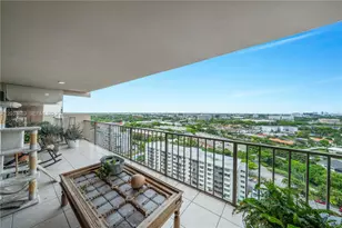 1800 NE 114th St, Miami, FL 33181 - Photo 8