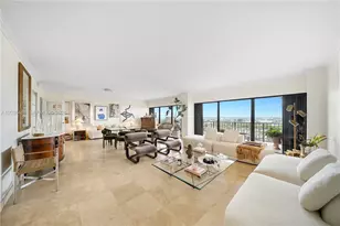 1800 NE 114th St, Miami, FL 33181 - Photo 4