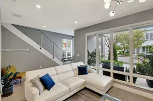 6438 NW 104th Ct, Doral, FL 33178 - Photo 2
