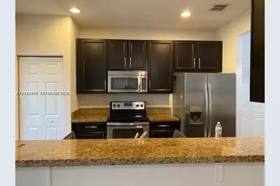 11835 SW 27th St #801, Miramar, FL 33025 - Photo 8