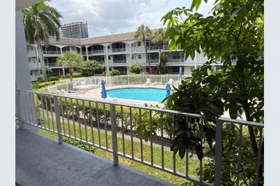 541 Blue Heron Dr #215, Hallandale Beach, FL 33009 - Photo 10