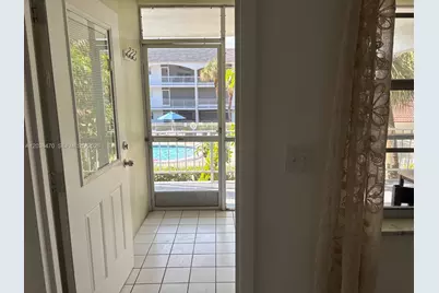 541 Blue Heron Dr #215, Hallandale Beach, FL 33009 - Photo 12
