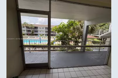 541 Blue Heron Dr #215, Hallandale Beach, FL 33009 - Photo 22