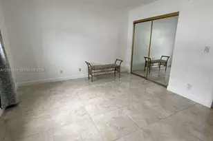 541 Blue Heron Dr, Hallandale Beach, FL 33009 - Photo 2