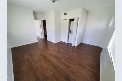 300 NW 84th Ter #300, Miami, FL 33150 - Photo 12